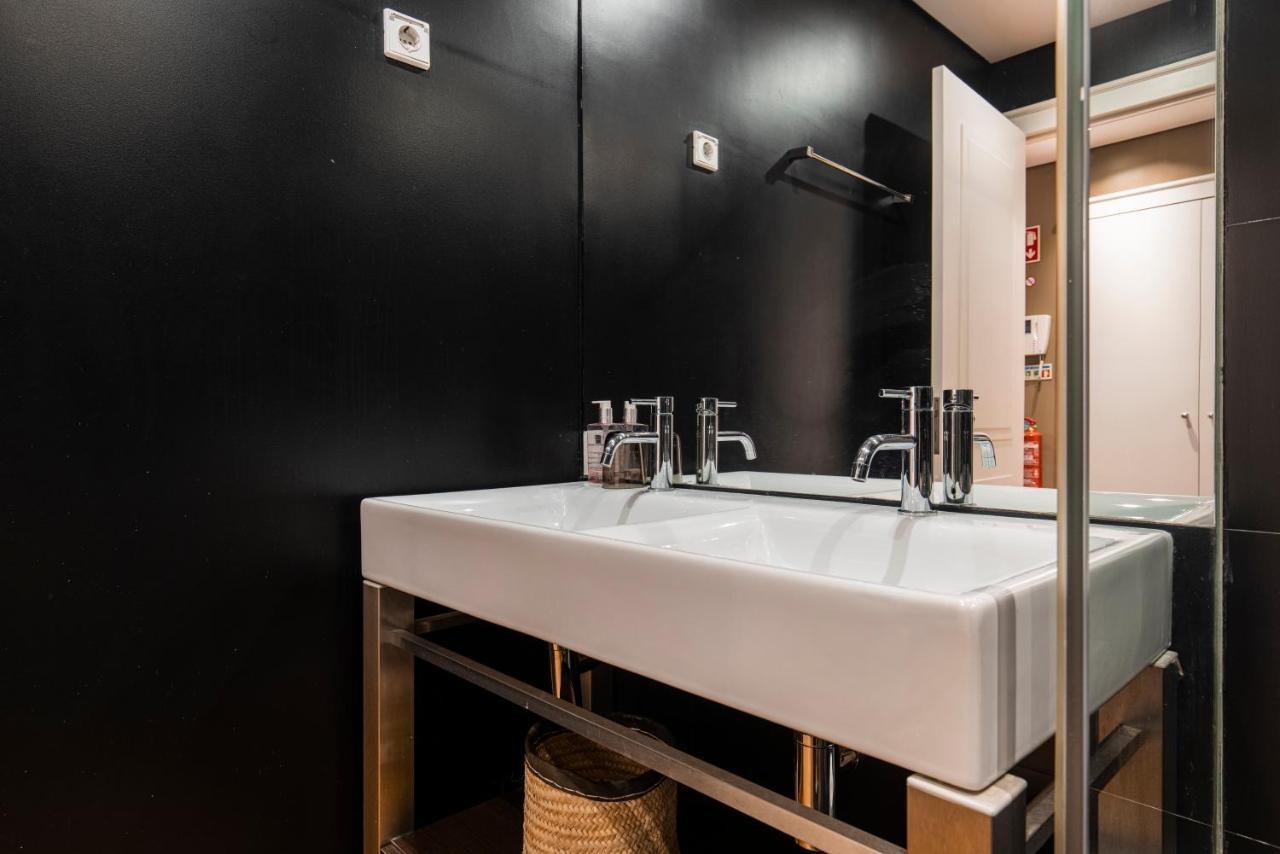 Charming & Cosy Apartment Lisbon Luaran gambar